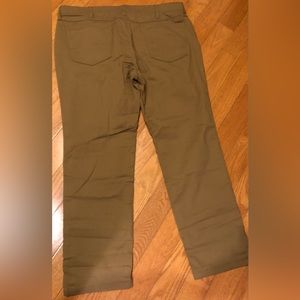 Men’s Orvis pants 42W  32L